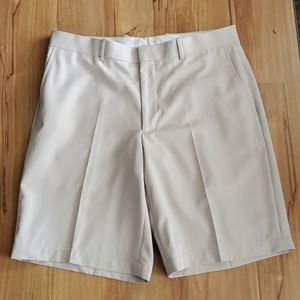 Men's Walter Hagen Golf Shorts W35